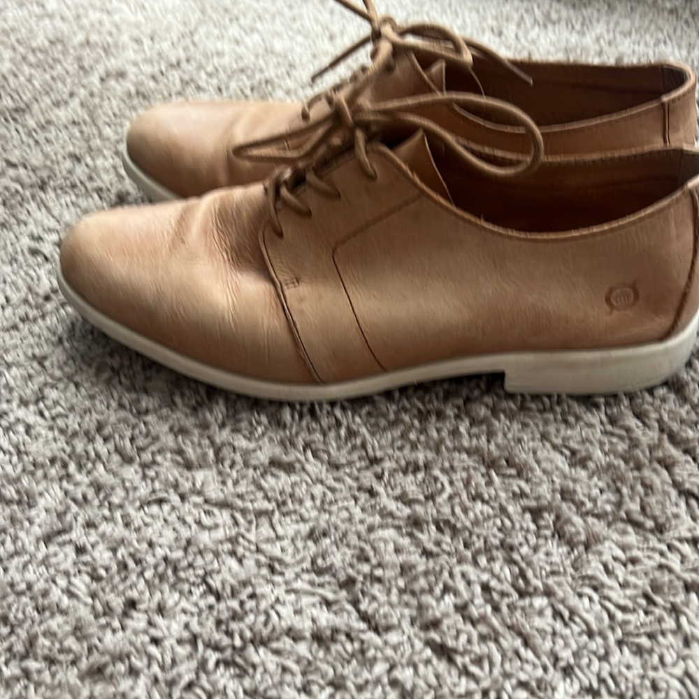 Tom Shoes - Picture 2 of 5